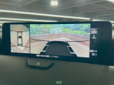 【360°ビューモニター】専用のカメラにより、上から見下ろしたような視点で360度クルマの周囲を確認することができます☆死角部分も確認しやすく、狭い場所での切り返しや駐車もスムーズに行えます。