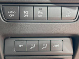 【パワーバックドア】スマートキーや運転席のボタンを押すだけでリアゲートが自動で開閉します!荷物を持っている時や、高い位置にあるバックドアを閉める際に便利な機能です♪