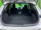 後席を格納すると、これだけの広さが!シーンに合わせたシートアレンジで、大きな荷物も積むことが出来ます♪