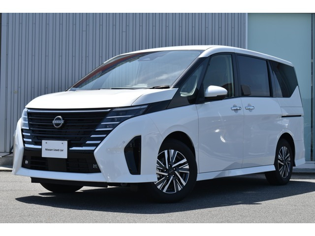 セレナ 2.0 ハイウェイスター V 