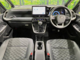 ヴォクシー 1.8 ハイブリッド S-Z 