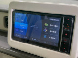 【ナビゲーション】目的地までしっかり案内してくれる使いやすいナビ。Bluetooth接続すればお持ちのスマホやMP3プレイヤーの音楽を再生可能!毎日の運転がさらに楽しくなります!!