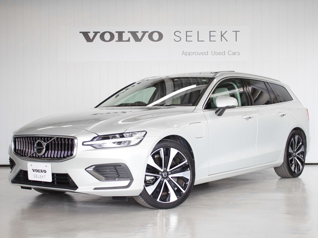 V60 リチャージ PHEV T6 AWD インスクリプション 4WD 