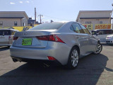 IS 200t 