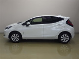 アクア  1.5 Z E-Four 4WD