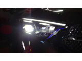 メルセデスの認定中古車「サーティファイドカー」では、万一お車が故障した場合も、ご購入後1年間もしくは2年間※は走行距離にかかわらずメルセデス・ベンツ正規サービスネットワークで無料修理いたします。