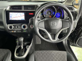 フィット 1.3 13G Fパッケージ 4WD 