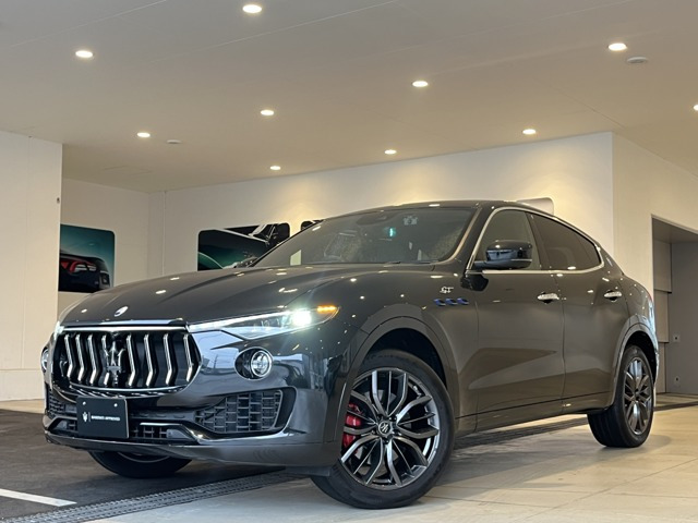レヴァンテ  GT ハイブリッド 4WD