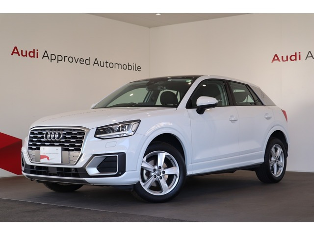 Q2 1.0 TFSI スポーツ 
