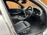 3シリーズツーリング 320d xドライブ Mスポーツ  4WD 4WD 本革シート