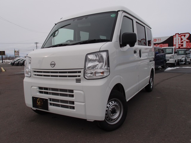 NV100クリッパー DX 4WD 