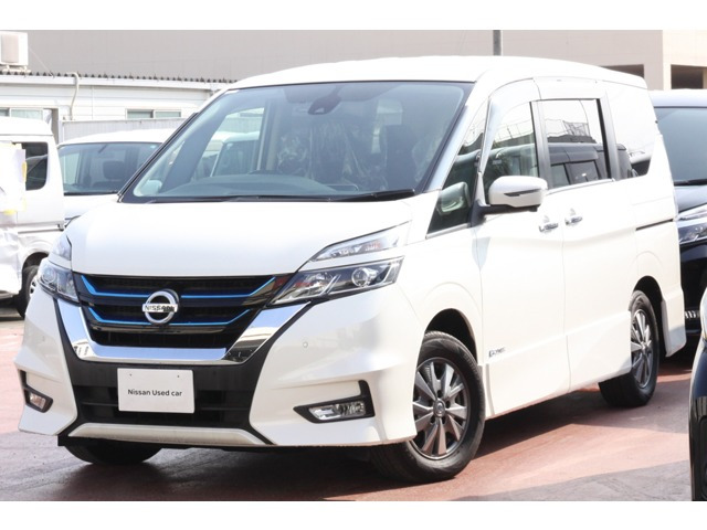 セレナ 1.2 e-POWER ハイウェイスター V 