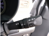 【車屋】として、長く車業界に従事した経験豊富なスタッフが多数在籍しております。