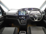セレナ 1.2 e-POWER ハイウェイスター V 