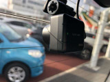 万が一のトラブルのときにも役に立つドライブレコーダーを装備しています。側面衝突や幅寄せ・割り込み対策に!