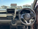 エンジンルームも綺麗に洗浄してから納車致します。普段あまり見ることが無い箇所だからこそ綺麗だと感動しますよね(*´▽`*)