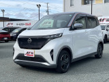 サクラ X シートヒーター LEDライト レーンアシスト