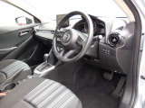 MAZDA2 1.5 15S スマートエディション 