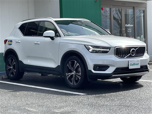 XC40 B4 AWD インスクリプション 4WD 4WD 本革シート
