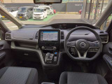 セレナ 1.2 e-POWER ハイウェイスター V 