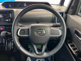 【純正革巻きステアリング】上質な革を使用することで、手にしっかり馴染みとても運転しやすいハンドルです♪