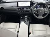 UX 250h バージョンC サンルーフ ワンオーナー