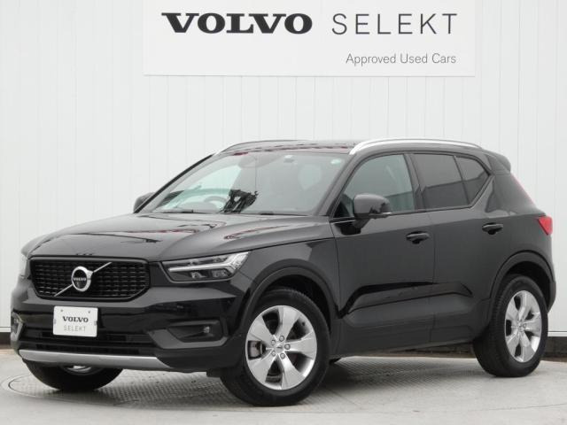 XC40 B4 AWD モメンタム 4WD 