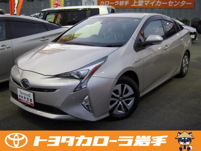 プリウス 1.8 A E-Four 4WD 