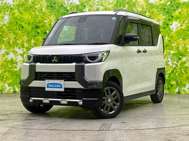 デリカミニ T プレミアム 4WD 