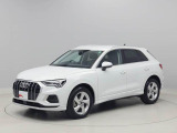 アウディ Q3