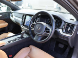 V60 T5 インスクリプション 本革シート 修復歴無し