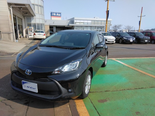 アクア  1.5 Z E-Four 4WD