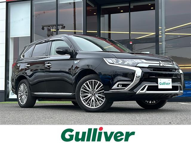アウトランダーPHEV 2.0 G 4WD 4WD サンルーフ