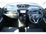 すっきりとしたダッシュボード回り!フロントビューの視界も良くて運転しやすいですよ♪