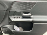 ☆入庫時には丁寧に商品化仕上げを行っています!納車前には更にスタッフによって仕上げた上でご納車いたします!オプションで各種コーティングなどもお受けできますので、気軽にスタッフまでご相談ください。
