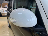 デザイン性だけでなく、ドライバーの巻き込み防止など安全運転をサポート致します!周囲からの視認性にも優れていて安心です!