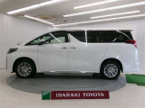 アルファード ハイブリッド 2.5 S タイプゴールドIII E-Four 4WD 