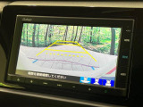 【バックカメラ】駐車時に後方がリアルタイム映像で確認できます。大型商業施設や立体駐車場での駐車時や、夜間のバック時に大活躍!運転スキルに関わらず、今や必須となった装備のひとつです!