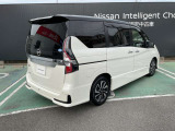セレナ 2.0 ハイウェイスター V 