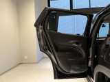 この度は、弊社中古車をご覧いただき誠にありがとうございます。お問い合わせの際は、弊社無料通話 TEL: 0078-6002-8073200008 までお電話くださいませ。たくさんのご連絡、お待ちしております。