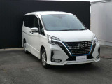 セレナ 1.2 e-POWER ハイウェイスター V 