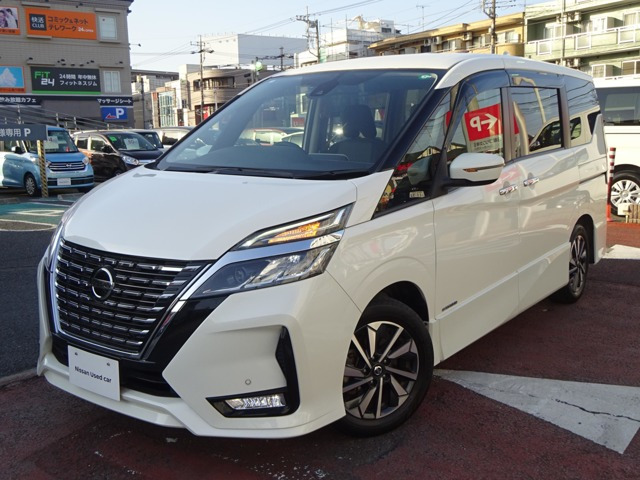 セレナ 2.0 ハイウェイスター V 