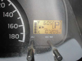 走行距離は107209kmです 当店では半年ごとにお得に点検が受けられる点検パックをおすすめしております