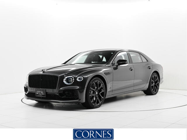 フライングスパー V8 S 4WD 