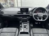Q5 Sライン コンペティション ディーゼル 4WD 