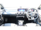 CLAクラス AMG CLA35 4マチック (BSG搭載モデル) 4WD 