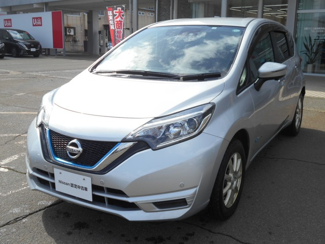 ノート 1.2 e-POWER X FOUR Vセレクション 4WD 