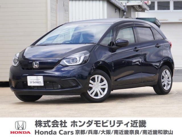 フィット  1.3 ホーム