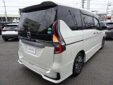 セレナ 2.0 ハイウェイスター V 
