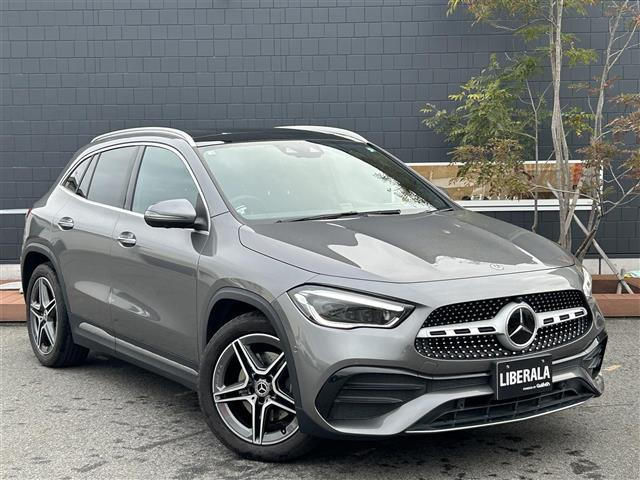 GLAクラス GLA200d 4マチック AMGライン 4WD 4WD サンルーフ